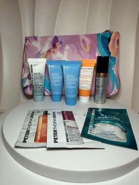 Peter Thomas Roth Skincare Travel 8pc Set and Makeup Bag